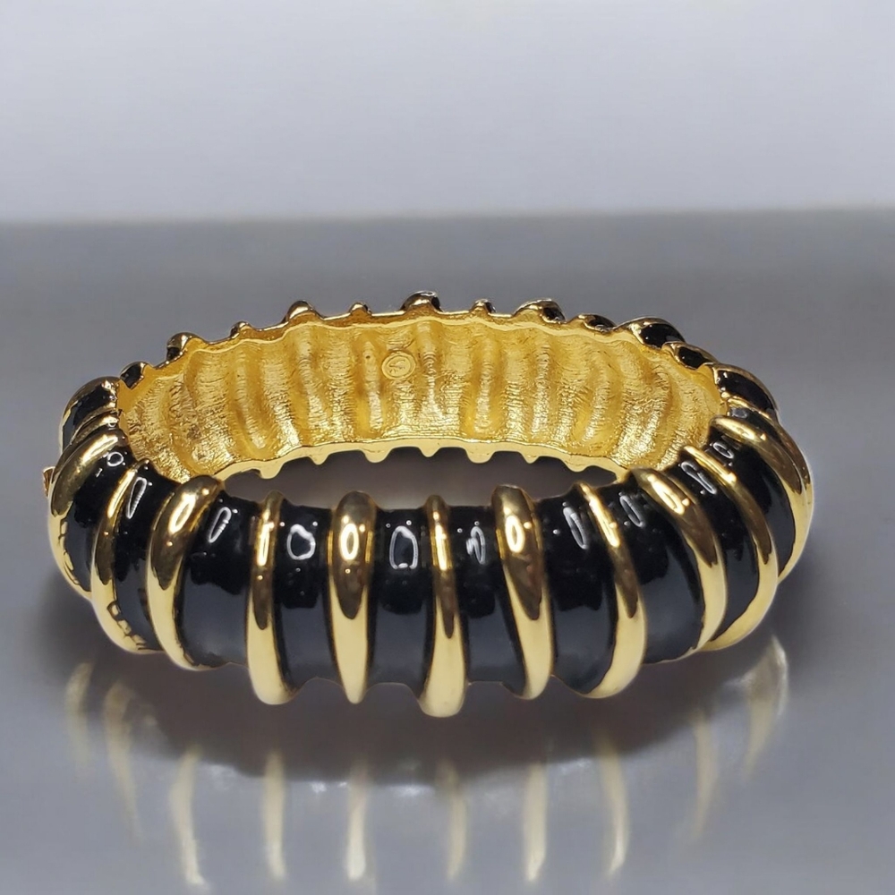Chunky LES BERNARD VO Gold Enamel Clamper Bracelet - Picture 2 of 5